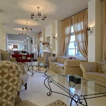Отель Aphrodite Beach Club